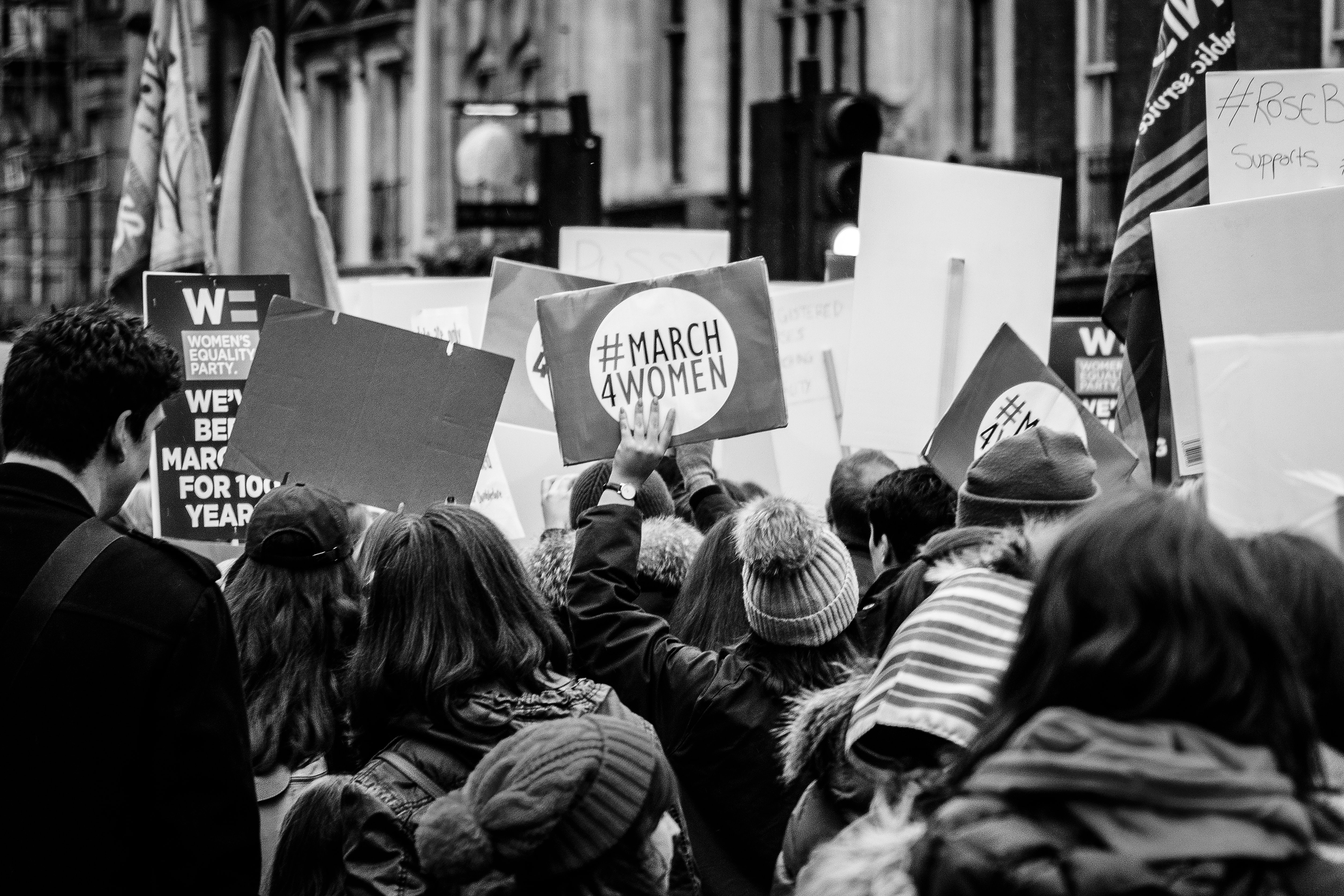 #MARCH4WOMEN Demonstration für Frauenrechte