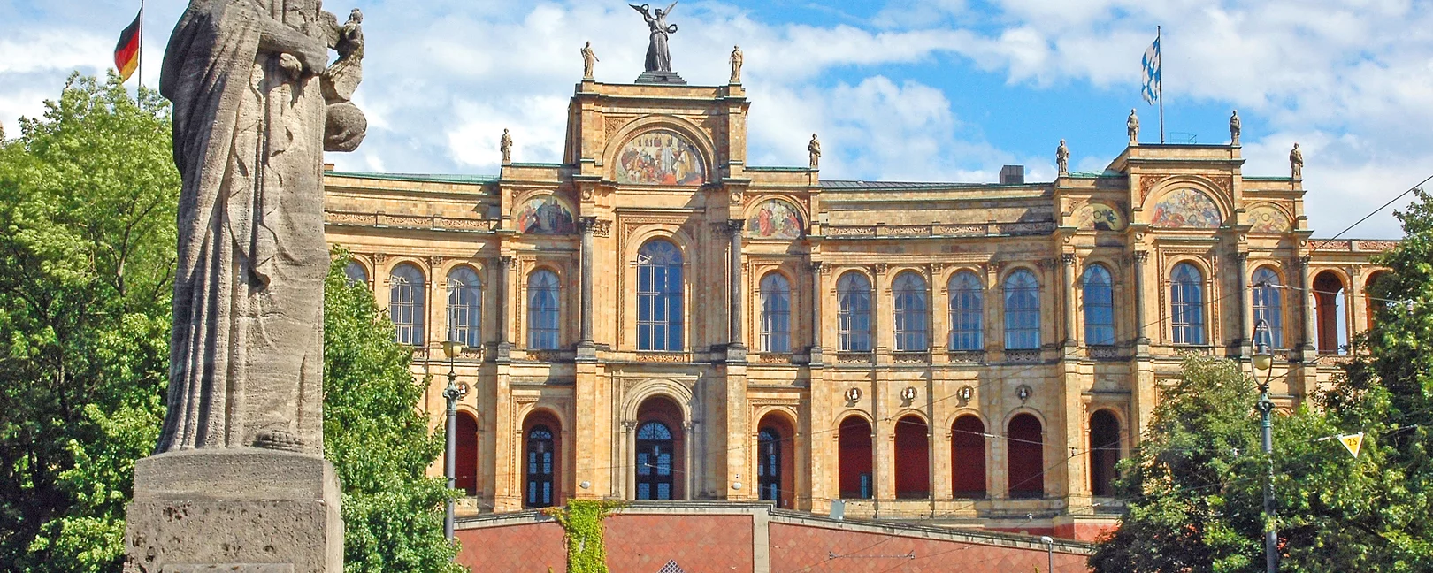 Bild vom Maximilianeum, Bayerischer Landtag