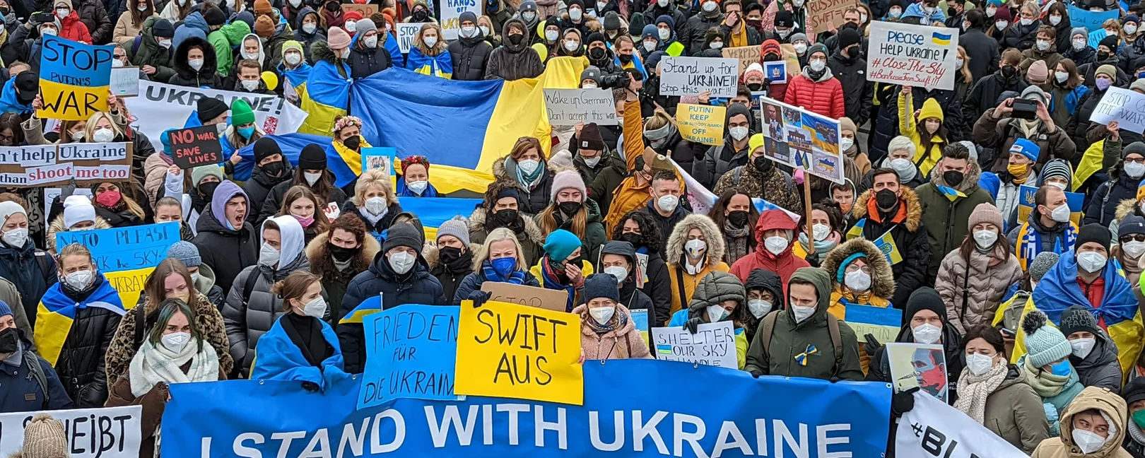 Demo für die Ukraine in München, am Stachus