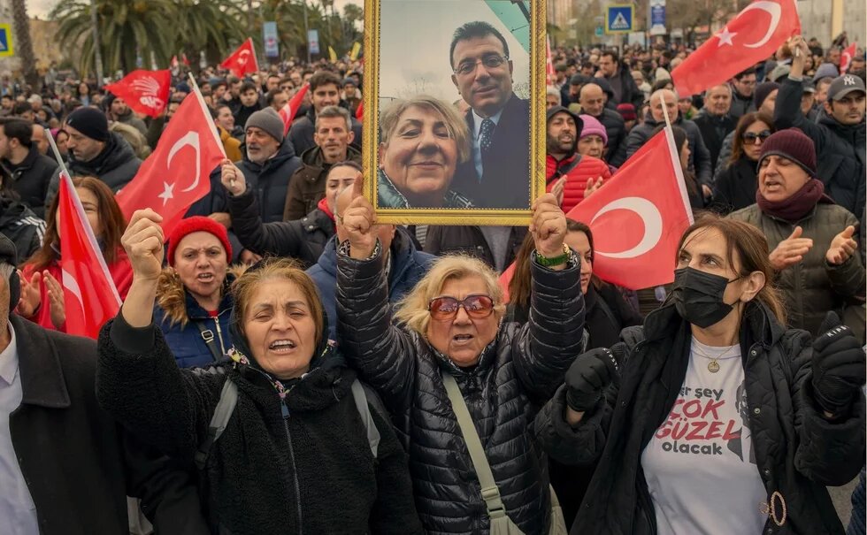 Türkei: Proteste gegen Verhaftung von Imamoglu