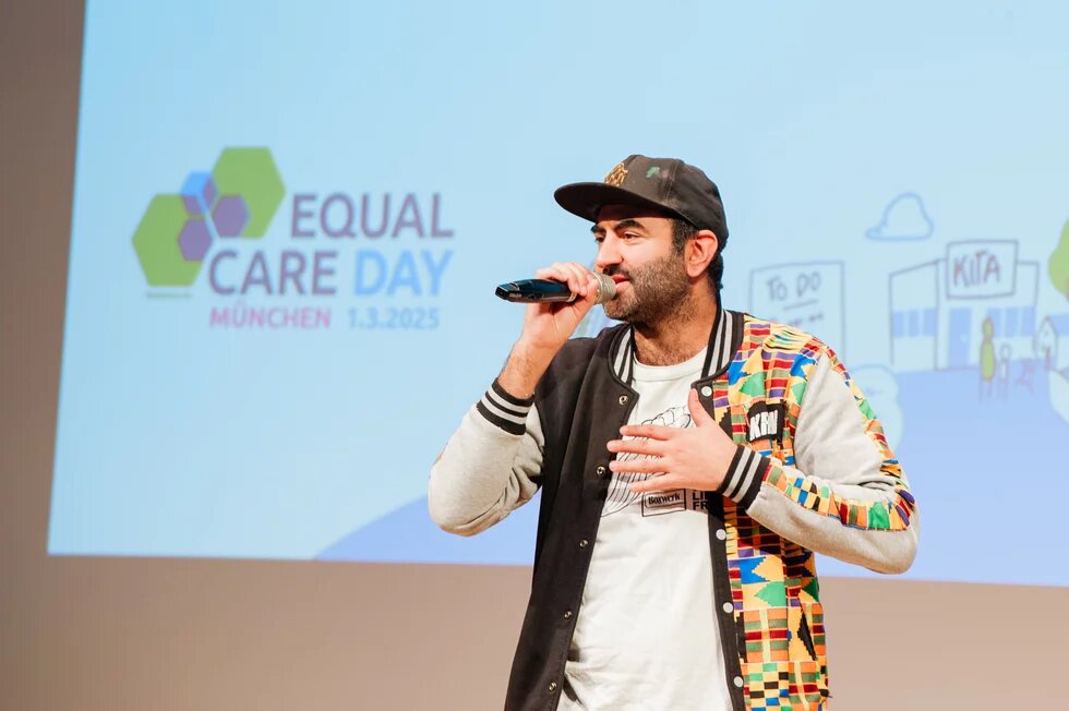 Waseem beim Singen